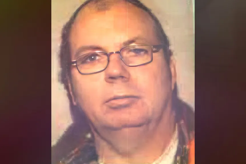 CJ806 (AIR 801) encara 08 Foto de la víctima David Vanderzee' typeof='foaf:Image' title=