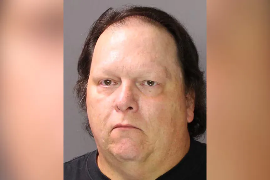 מסירת משטרה של רוברט אטקינס' typeof='foaf:Image' title=