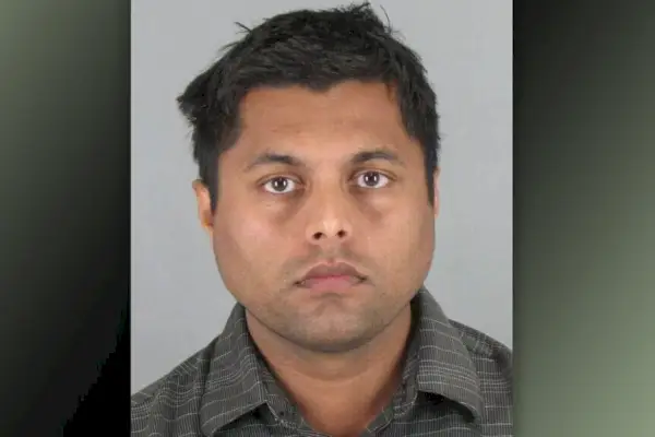 Un folleto policial de Kevin Prasad.