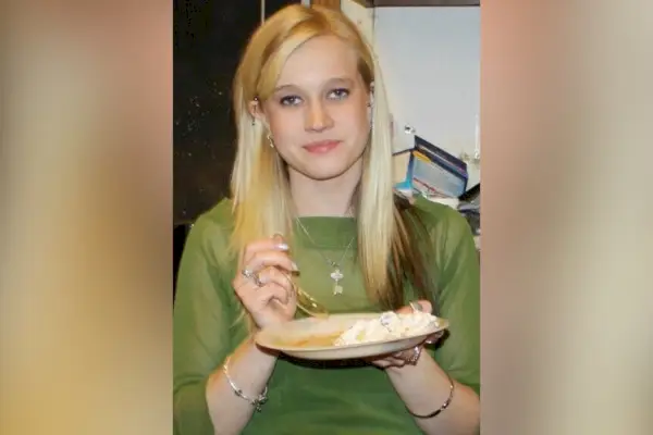 Rebekah Gay en Homicidios para las fiestas