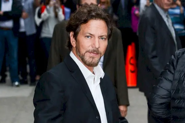 Eddie Vedder G