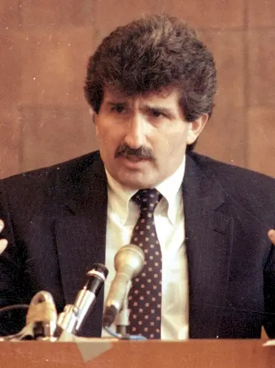 Paul Solomon Ap Atracción fatal Solo foco 9