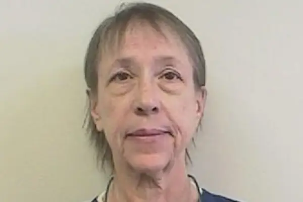 Annette Cahillové