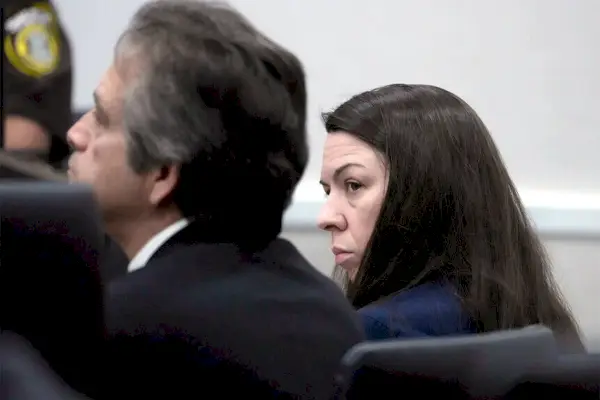 Jessy Kurczewski siège au tribunal
