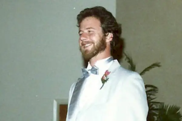 Keith Yunk vystupoval ve Sleeping with Death