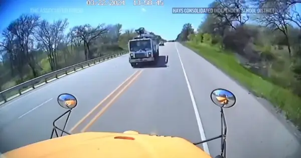 Teksasas skolas autobusa avārija