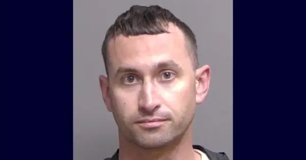 Gared Wayne Canales forderte seine Tochter auf, durch Selbstmord zu sterben, sagten Beamte. (Fahndungsfoto: Sheriff von Flagler County