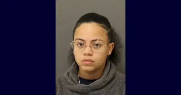 Kayla De Pena rezervācijas fotogrāfija Orindžas apgabala šerifu birojs