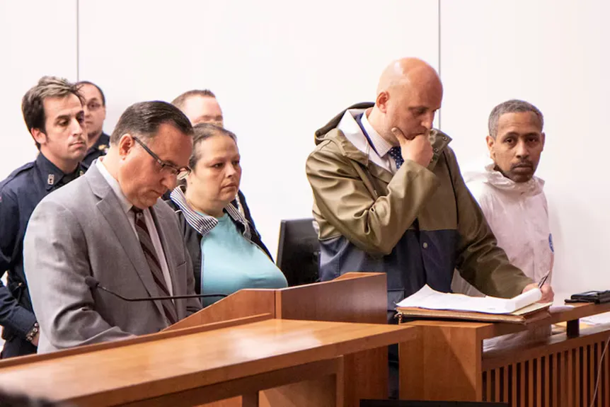 Ayisha Egea en Michael Cammarata waren te zien in seizoen 3, aflevering 8 van New York Homicide' typeof='foaf:Image' title=