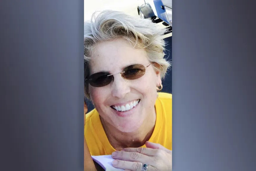 Ein persönliches Foto von Denise Hallowell' typeof='foaf:Image' title=