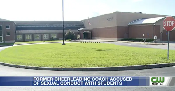 Средняя школа Ривер-Вэлли