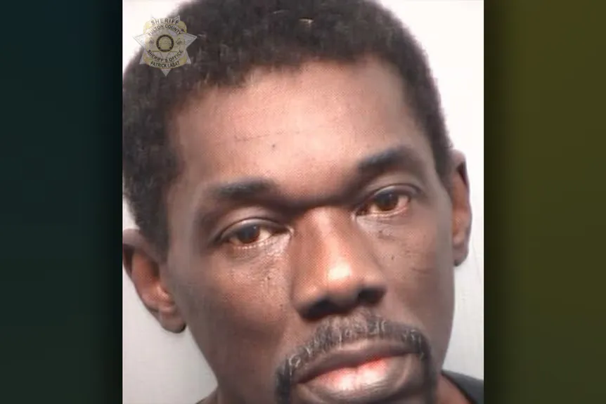 Een mugshot van Gordon Davis uit The Real Murders of Atlanta, aflevering 312.' typeof='foaf:Image' title=