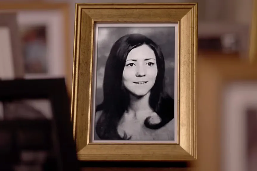 Candance Orrand en vedette dans Fatal Family Feuds Saison 2 Épisode 9' typeof='foaf:Image' title=