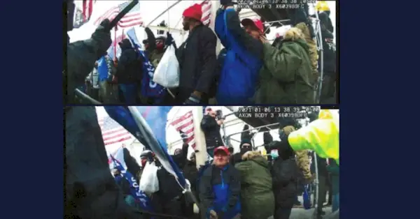 Hovards Čārlzs Ričardsons ir redzams kadros no policijas uz ķermeņa nēsātās kameras video, kas 6. janvārī trieca policistu ar karoga kātu.