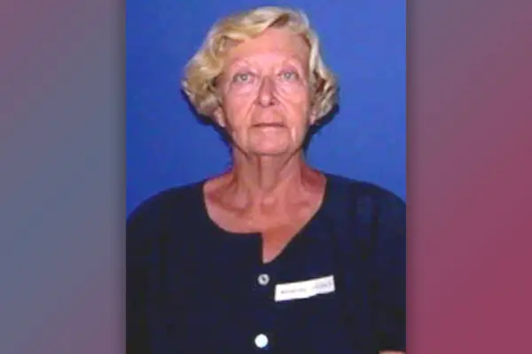 'Elle m'a fait peur', déclare sa fille après avoir dénoncé sa mère comme une meurtrière