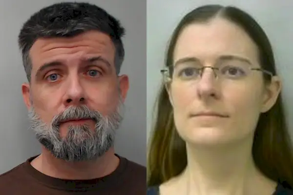 Un ancien avocat de la défense en relation avec son client aurait eu un passé violent avant d'être inculpé de triple meurtre