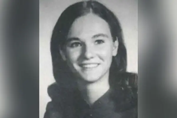 Тайна все еще окружает убийство аспиранта штата Пенсильвания, найденного мертвым в школьной библиотеке