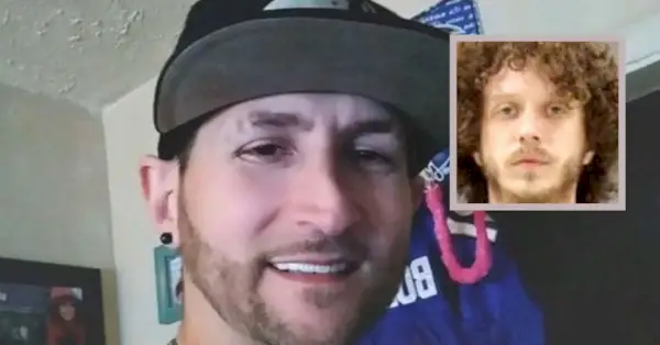 クリストファー・ライト氏（中央）とトレバー・テイラー氏（右挿入）