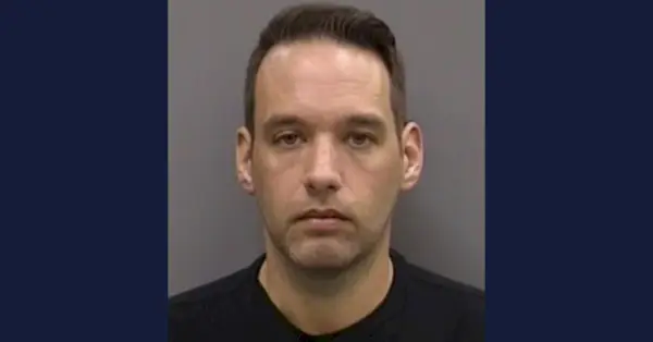 По словам депутатов, Джоэл Лутц предположительно издевался над 16-летним подростком. (Фото: шериф округа Хиллсборо)