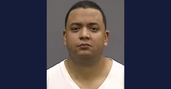 По словам депутатов, Мойзес Эското изнасиловал 16-летнего подростка. (Фото: шериф округа Хиллсборо)