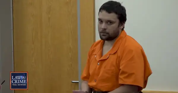 L'assassino avrà la prima possibilità di lasciare la prigione quando avrà la stessa età che avrebbe avuto la vittima del pastore al momento della sentenza