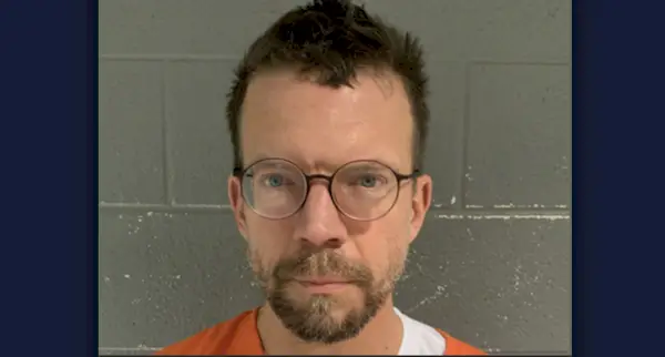 Bijušais Koledžas parka mērs Patriks L. Vodžans (PGPD)