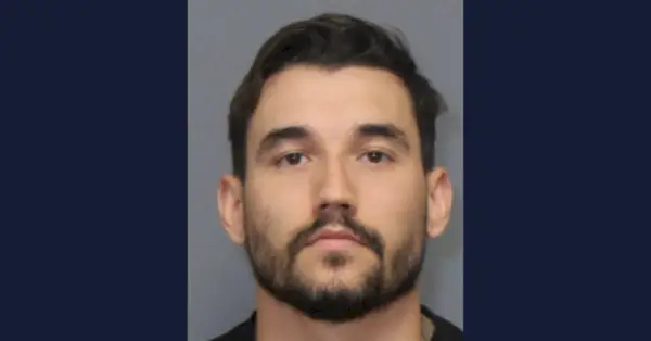 Trenton Frye apareix en una foto policial