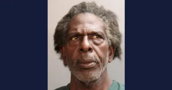 Henrijs Tenons (attēlā šeit) atzinās, ka nošāvis un nogalinājis Microsoft vadītāju Džaredu Brideganu, paziņoja varas iestādes. (Mugshot: Džeksonvilas pilsētas pludmales policijas departaments)