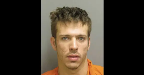 Foto policial de Caleb Whisnand