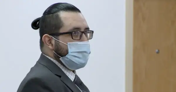 Armando Barron ouve seu destino