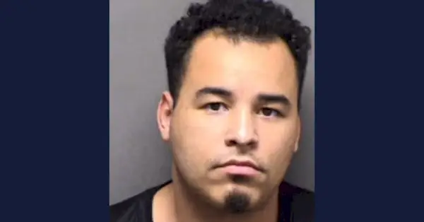 Kamron D. Kearney (Centro di detenzione della contea di Bexar)