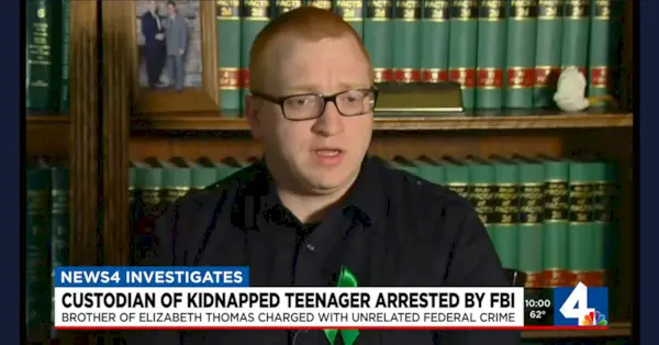 James Stewart Thomas aparece en una captura de pantalla de WSMV-TV.