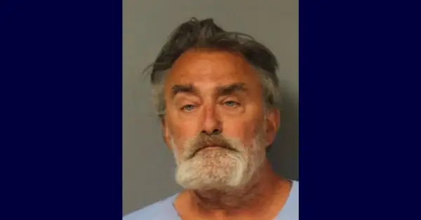 デビッド・リー・メイブリーがマグショットに登場