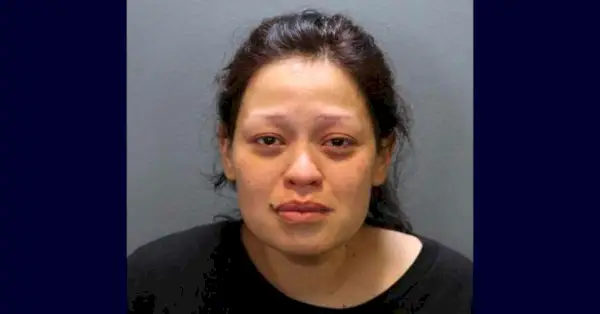 Mayra Corina Chavez erscheint auf einem Buchungsfoto.