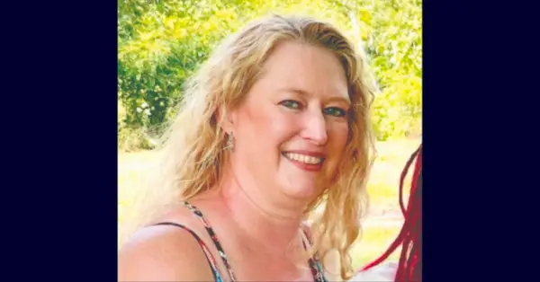 Michelle Long apareix a la seva foto de l'obituari