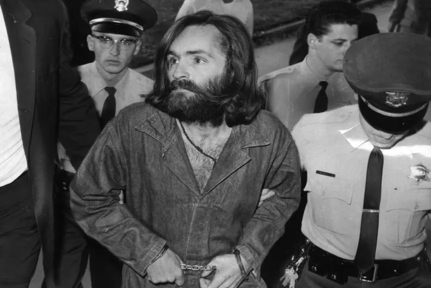 Com va retenir i controlar els membres la família Manson? Un despertar espiritual