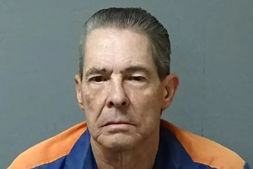 Un folleto policial de Bruce Moilanen.' typeof='foaf:Image' title=