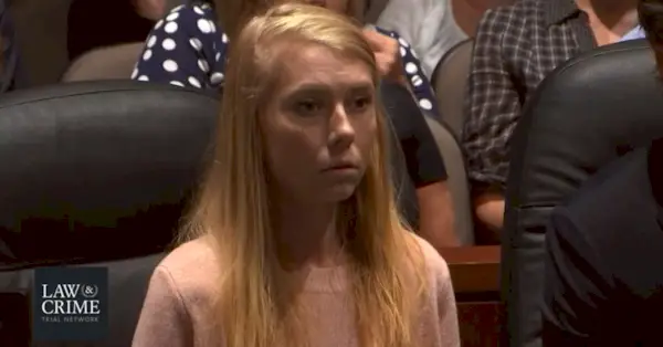 Sledujte naživo: Brooke Skylar Richardson žiada o ukončenie probácie