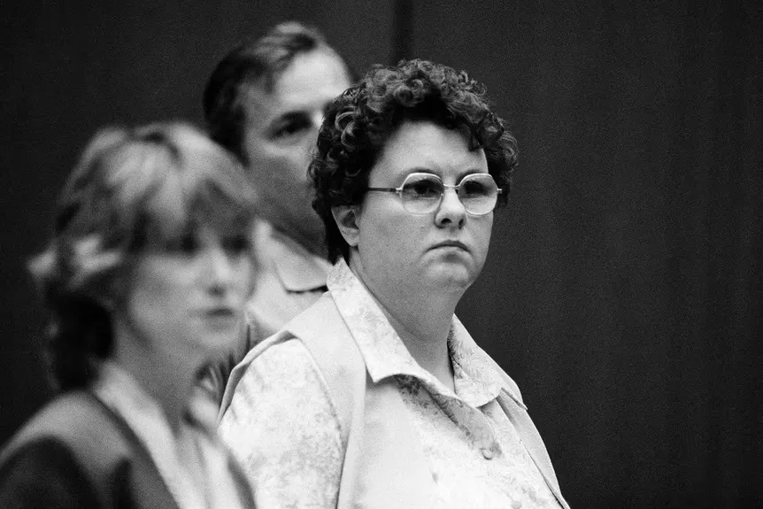 캐롤 번디 선셋 스트립 살인 사건' typeof='foaf:Image' title=