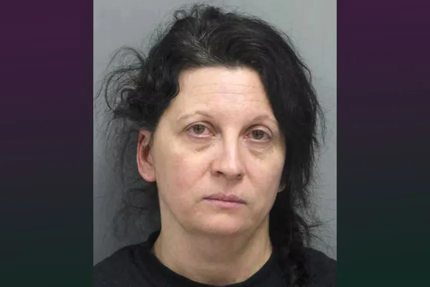 En politiutdeling av Shanna Liz Golyar' typeof='foaf:Image' title=