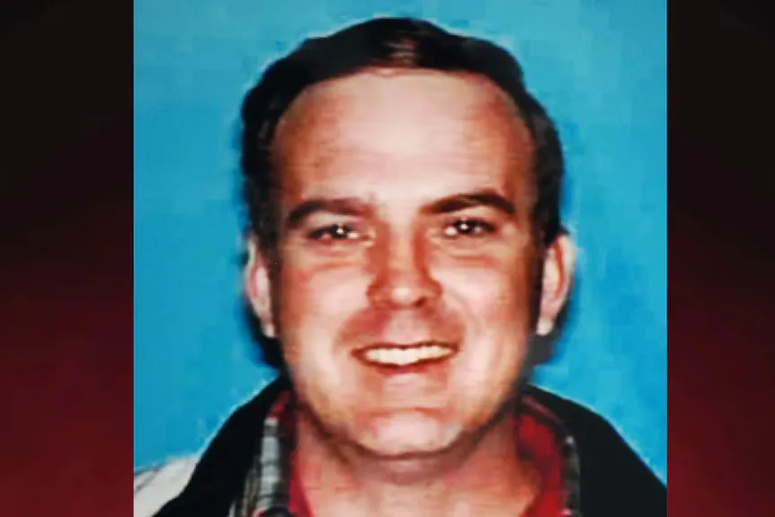 Gregory Biggs aparece en Prosecuting Evil con Kelly Siegler en el episodio 5 de la temporada 2' typeof='foaf:Image' title=