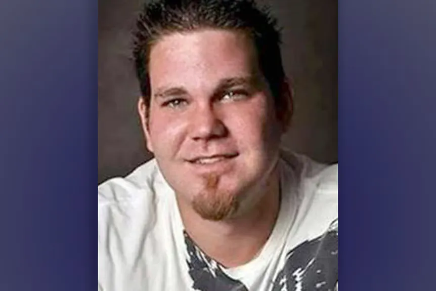 James Chambers의 경찰 유인물' typeof='foaf:Image' title=