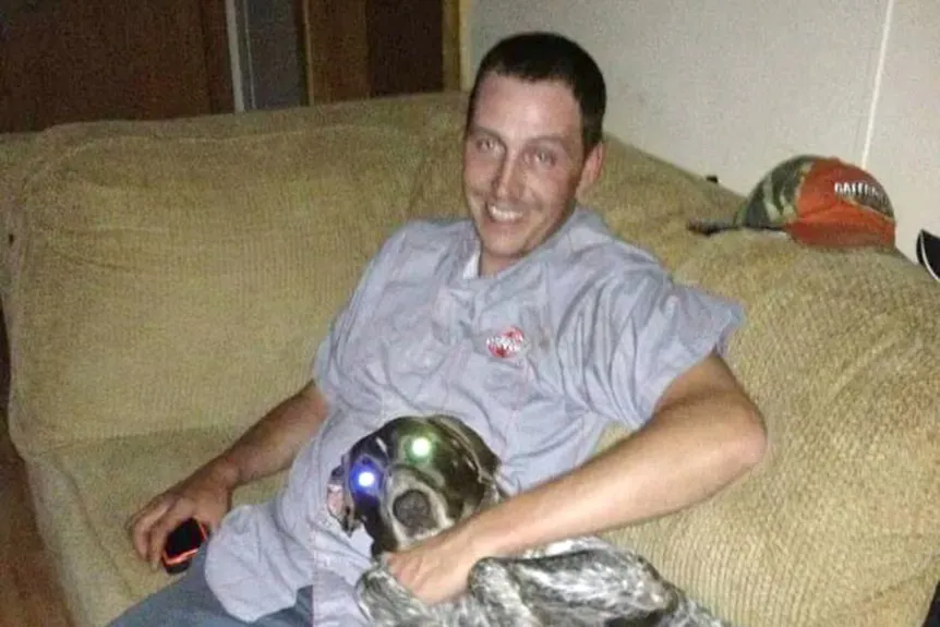 Trent Mallory apresentado no episódio 13 da terceira temporada de Killer Relationship' typeof='foaf:Image' title=