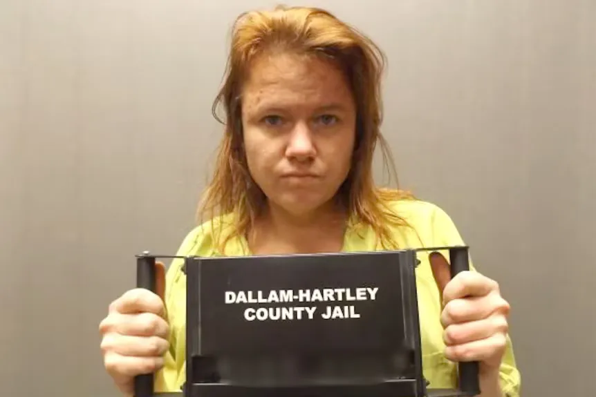 カミラ・フレイジャーがスナップド シーズン 34 エピソード 20 に登場' typeof='foaf:Image' title=